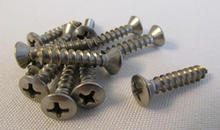 6X1/2" OVAL STAINLESS SCREW