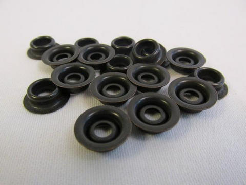 MILTARY BLACK SNAP STUD