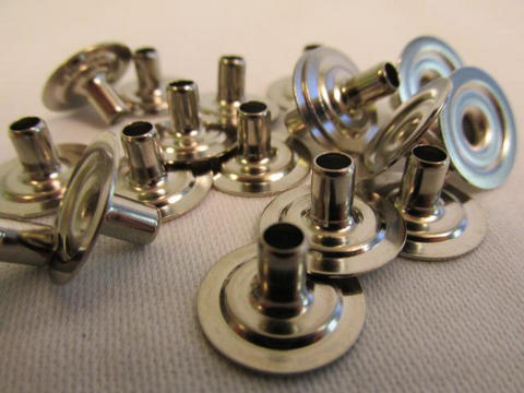 BRASS NICKEL EYELET