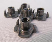 1/4" STAINLESS T-NUTS (25)